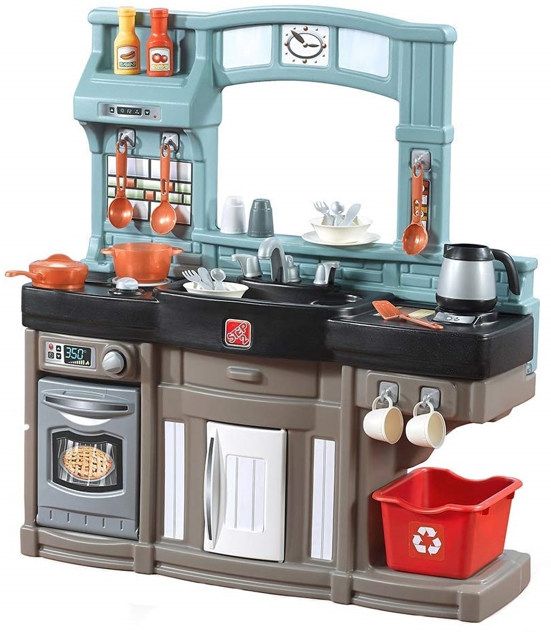 Step2 Best Chef's Toy Kitchen Playset