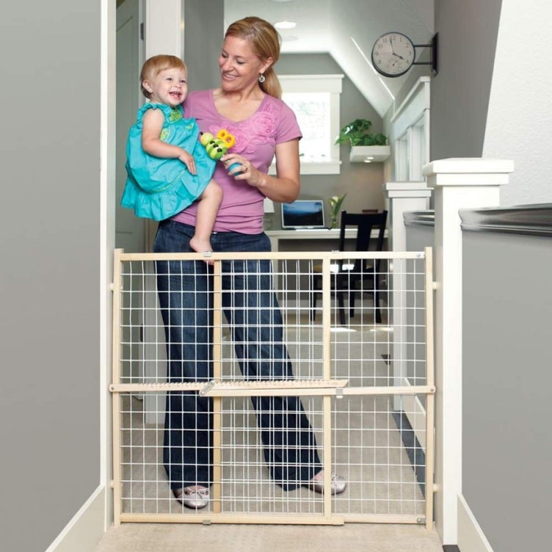 Extra Wide Wire Mesh Baby Gate