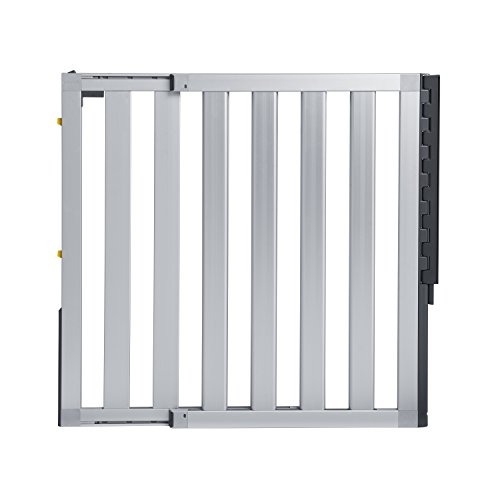 Munchkin Loft Hardware Mounted Baby Gate